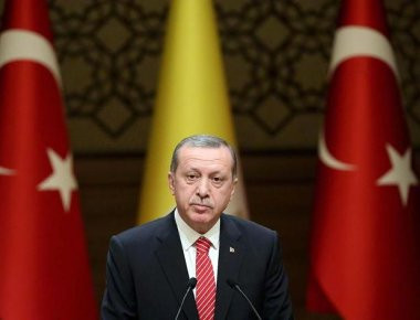 Τουρκία: Νέα «σκούπα» από Ερντογάν - Καρατόμησε 4.000 δημοσίους υπαλλήλους